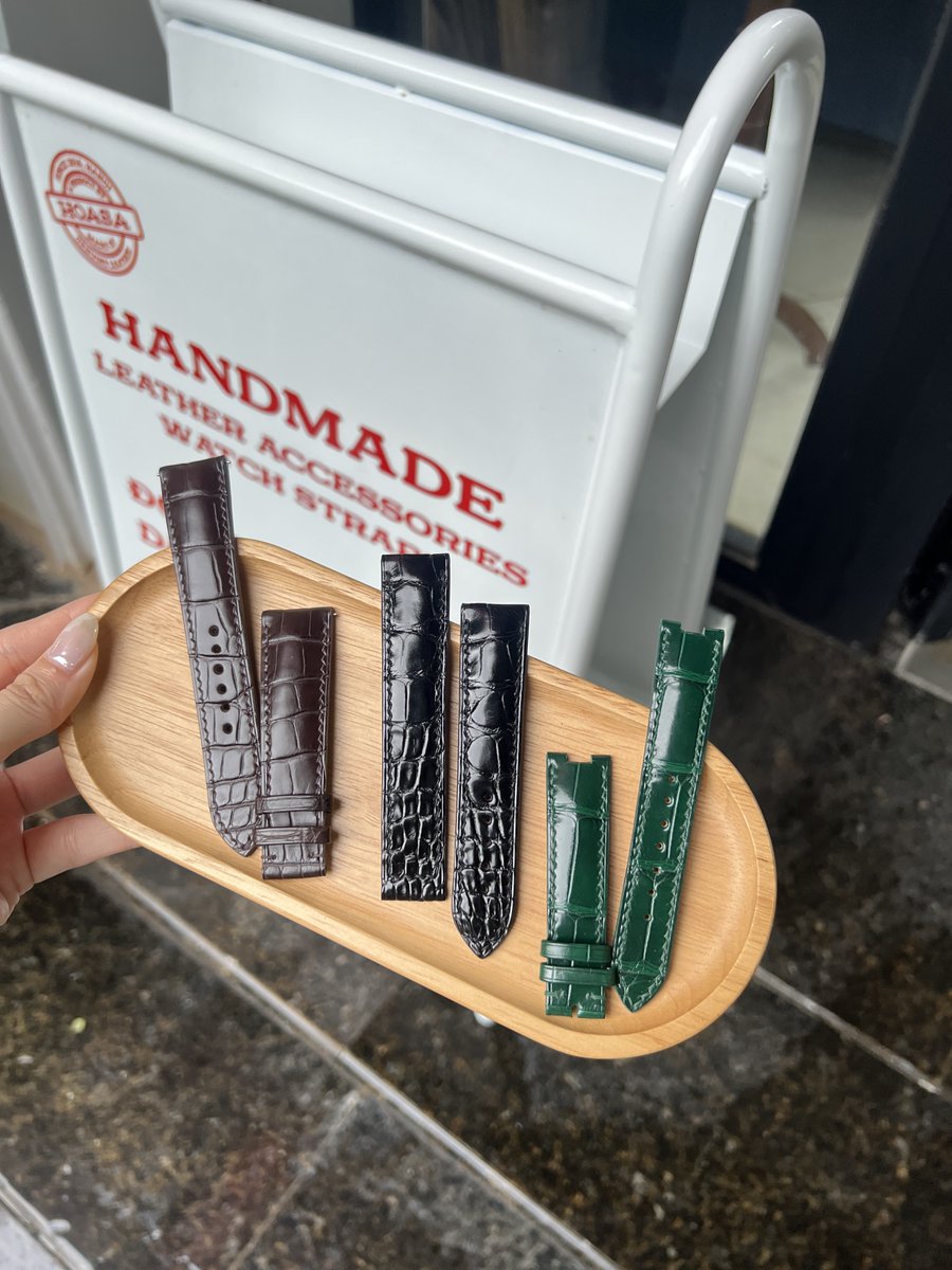 Alligator leather watch straps. Made to order. Whatsapp: +84915555932 #handmadewithlove #WATCH #Hanoi #saigon