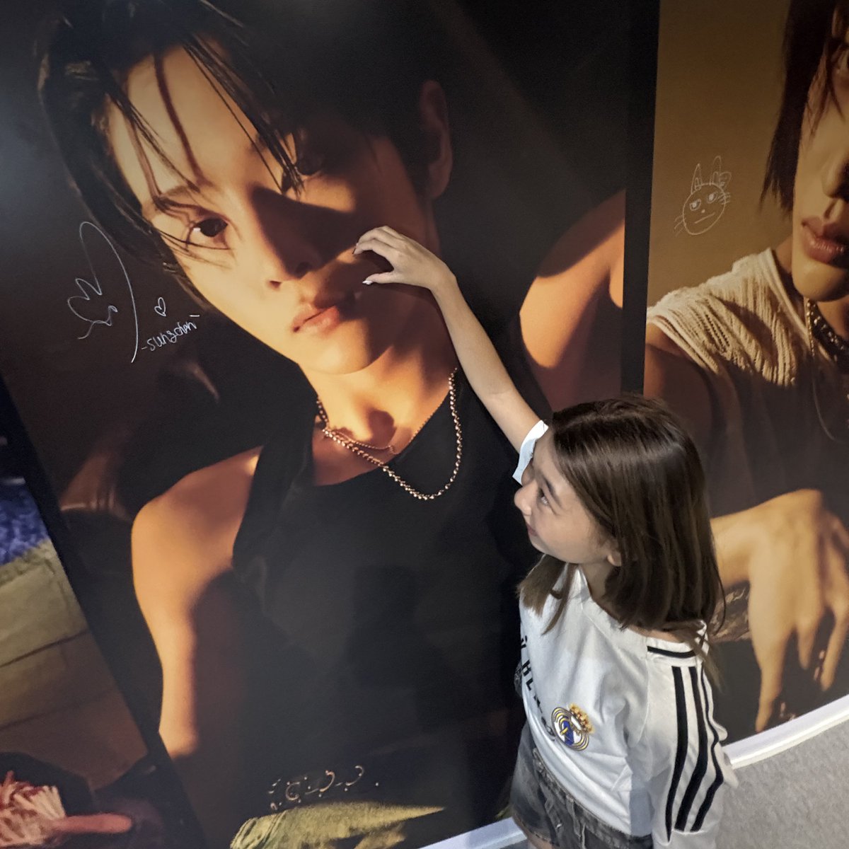 ไปครับพี่เเชมป์ 🏅🏅
 #BRIIZESelcaDay