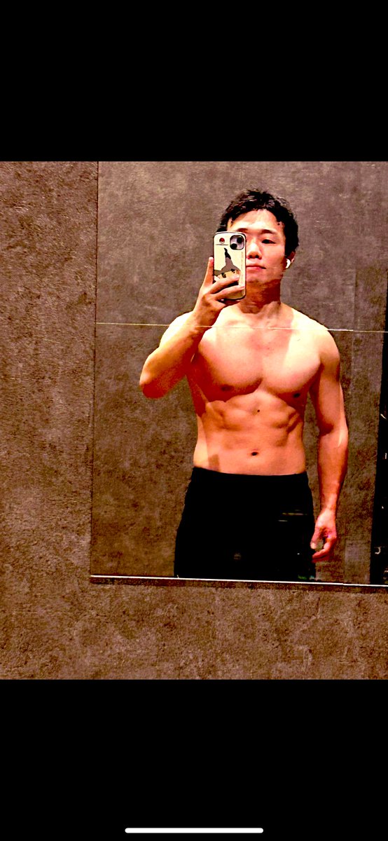 若干減量！
あと3kg落としたら、また増量する予定！
#筋トレ　#筋肉　#ジム