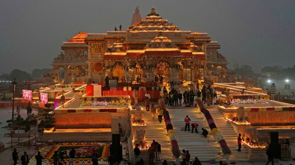 43_up94292's tweet image. You should definitely visit at least once in life.
Prabhu Ram🚩 #Ayodhya

Tell me,When are you coming???