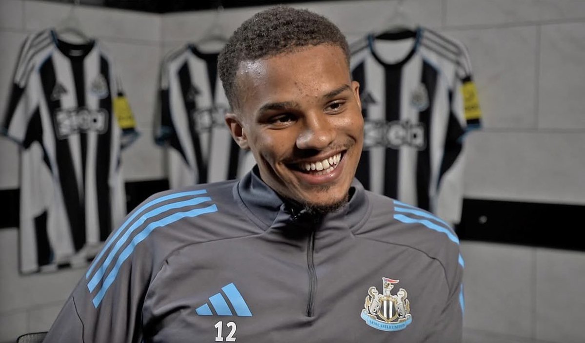 andysixsmithtv's tweet image. 🗣️🚨 Had the absolute pleasure of sitting down with the fantastic Malick Thiaw this week - who told me what he thinks of his chant - and which #NUFC player has been singing it to him…
💬 “It’s great! I don’t know who created it but they did a great job! My friends and family…