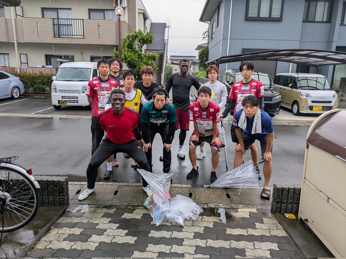 hiroshimaunited's tweet photo. リーグ優勝に向けて⚽
10月５日⚽広島県リーグ一部⚽
13時キックオフ⚽揚倉山人工芝グランド⚽残りリーグ2戦⚽勝てば優勝が‥‥⚽町田ゼルビアスタイルを更に超越した集団を作る⚽　#広島県サッカー　#広島ユナイテッドFC尾道　#尾道サッカースクール　#広島ユナイテッドFC尾道アカデミースクール https://t.co/gmUhuO8poL