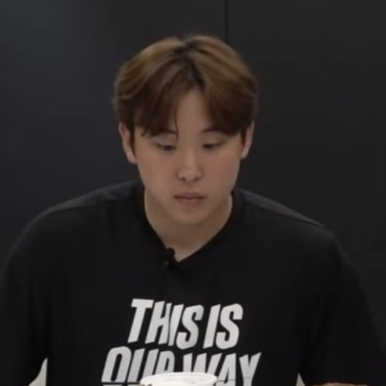 정은원이 이표정으로 노시환 줘패는영상이 저를 이렇게만들었습니다