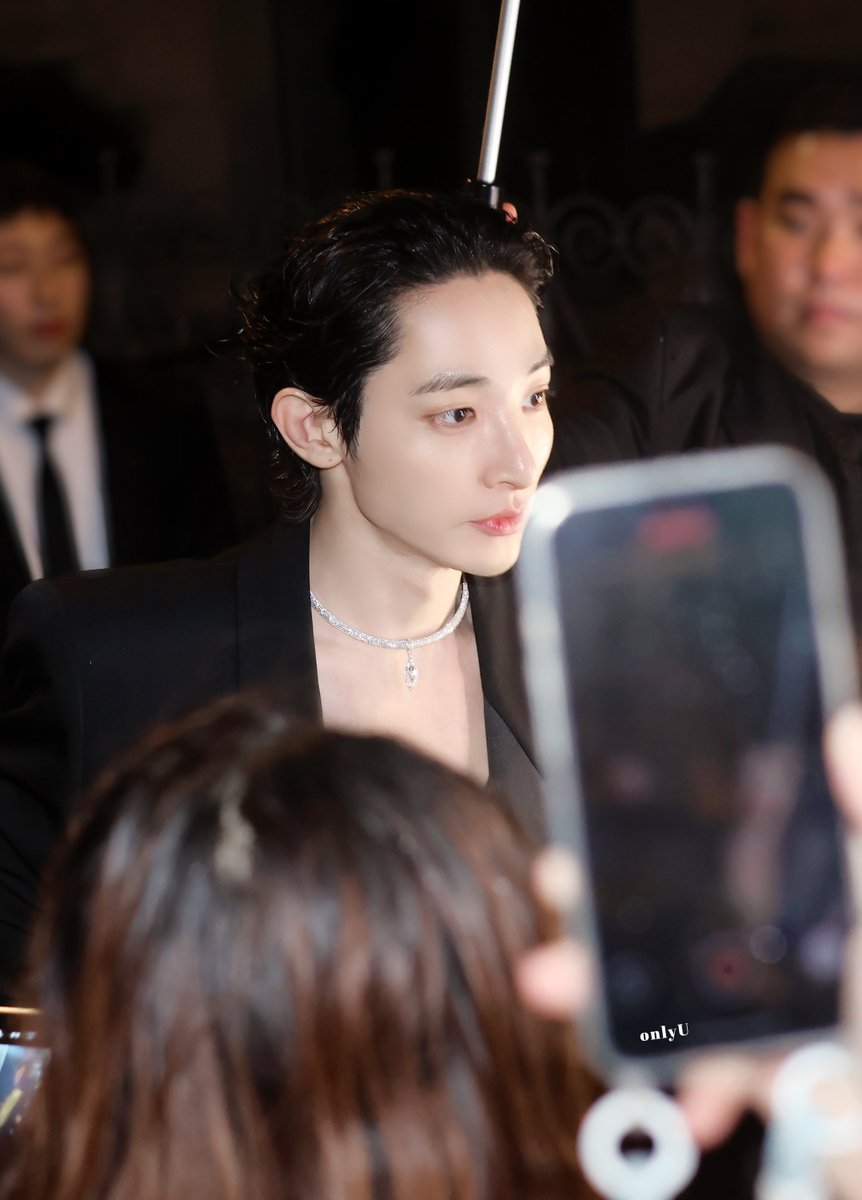 to_my0531's tweet photo. 251003 Messika high jewelry show, Paris
#이수혁 #leesoohyuk #메시카 #Messica https://t.co/up5voAdN8I
