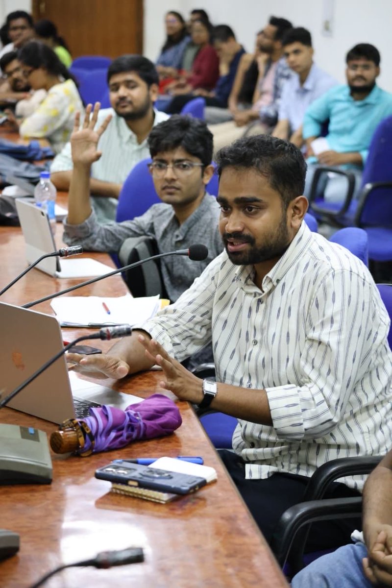 JNU Academic tweet media