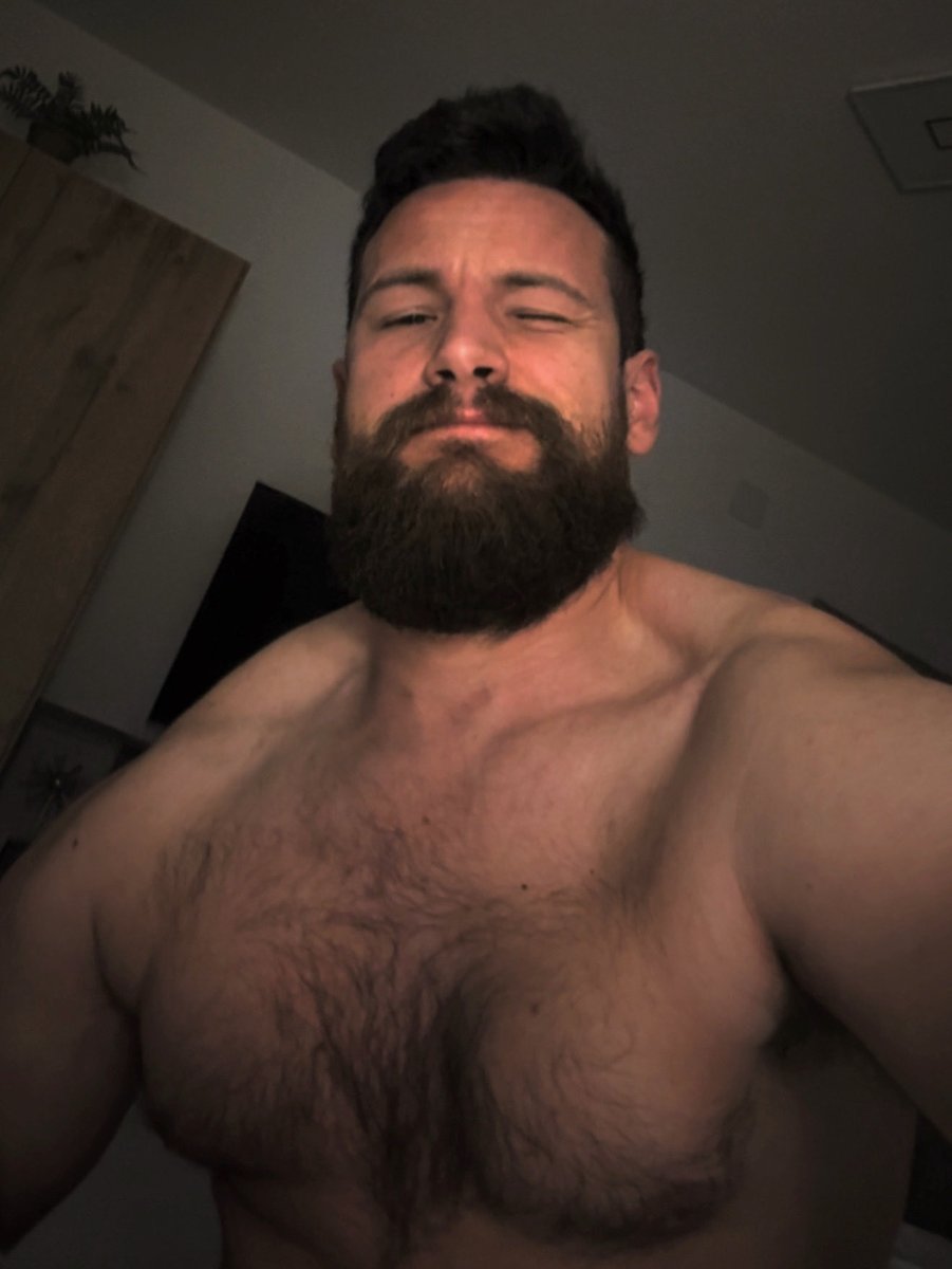 mxpale's tweet image. #gym #beard #fitness