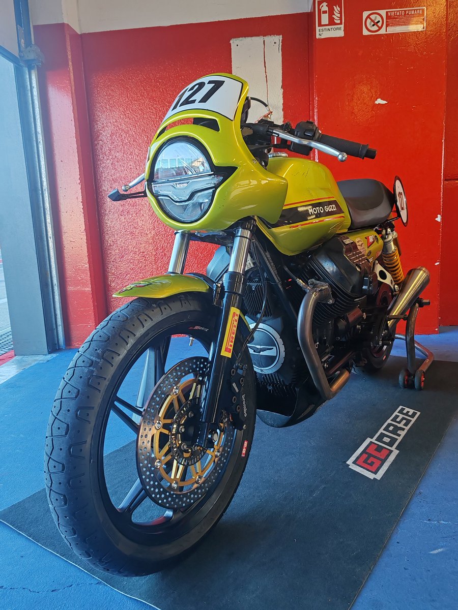 Race Weekend #trofeo #motoguzzi #FAST #endurance Misano world circuit <a href="/0Carlesolle2/">carlesolle2.0</a>
