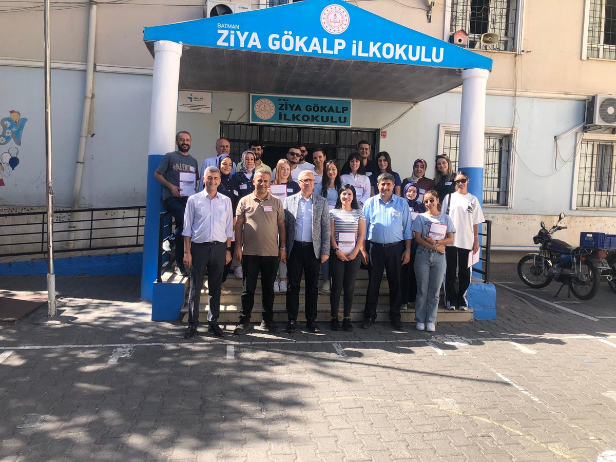 📚 Ziya Gökalp İlkokulu Öğretmenlerine Sosyal ve Finansal Liderlik Eğitimi

Ziya Gökalp İlkokulu öğretmenlerimize yönelik olarak Sosyal ve Finansal Liderlik Eğitimi gerçekleştirildi.

Öğretmen Akademisi Vakfı tarafından, Aflatoun International iş birliğiyle yürütülen ve Garanti