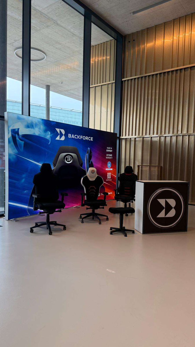 Backforce_gg's tweet image. Ihr seid auf dem HeroFest? Kommt vorbei und macht es euch bequem ❤️
📌 Fraktionshalle M03