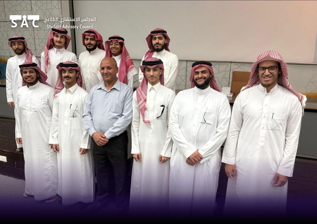 SCUatENG_IMSIU's tweet photo. 📍في يوم الثلاثاء الماضي، تشرفنا في المجلس الاستشاري الطلابي بتنظيم لقاء مميز بالتعاون مع هدف وعمادة شؤون الطلاب بعنوان:
"الشهادات المهنية الاحترافية في كلية الهندسة"

💡اللقاء قدّم معلومات مهمة للطلاب عن أهمية الشهادات وطرق الحصول عليها، وكان فرصة رائعة للإجابة على استفساراتهم. https://t.co/GmfkpKOYoy