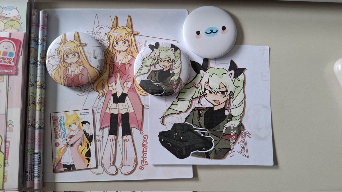 thouknots's tweet photo. My bday gift from and drawn by @Pisspotboomboom i never got to share this but oh my god it makes me so happy THEY LOOK SO CUTE
#fabiniku #GuP #girlsundpanzer #anchovygup BAHHHHH anchovy and tachibana my lovelies https://t.co/eO12a8xDbo