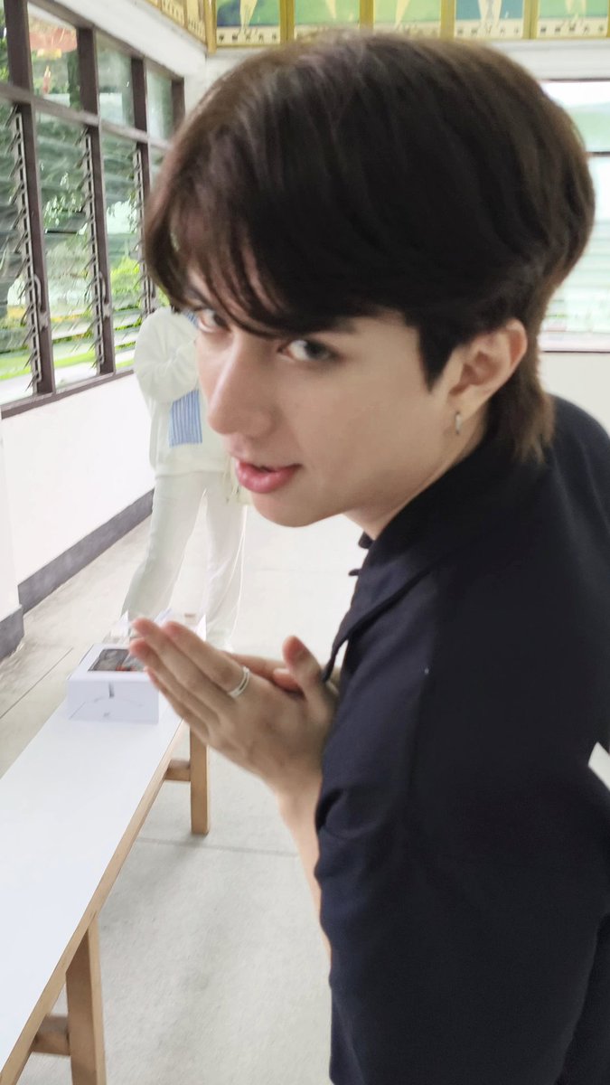 b_a_m_b_a_m_1_8's tweet image. วันเกิดปีที่ 3 แย้ว แกก็ยังน่ารักเหมือนเดิมเลย
จะไม่ให้รักได้งายยย บอกรักในนี้ดีกว่า
555555
@forthpcsp
#fforthpcsp