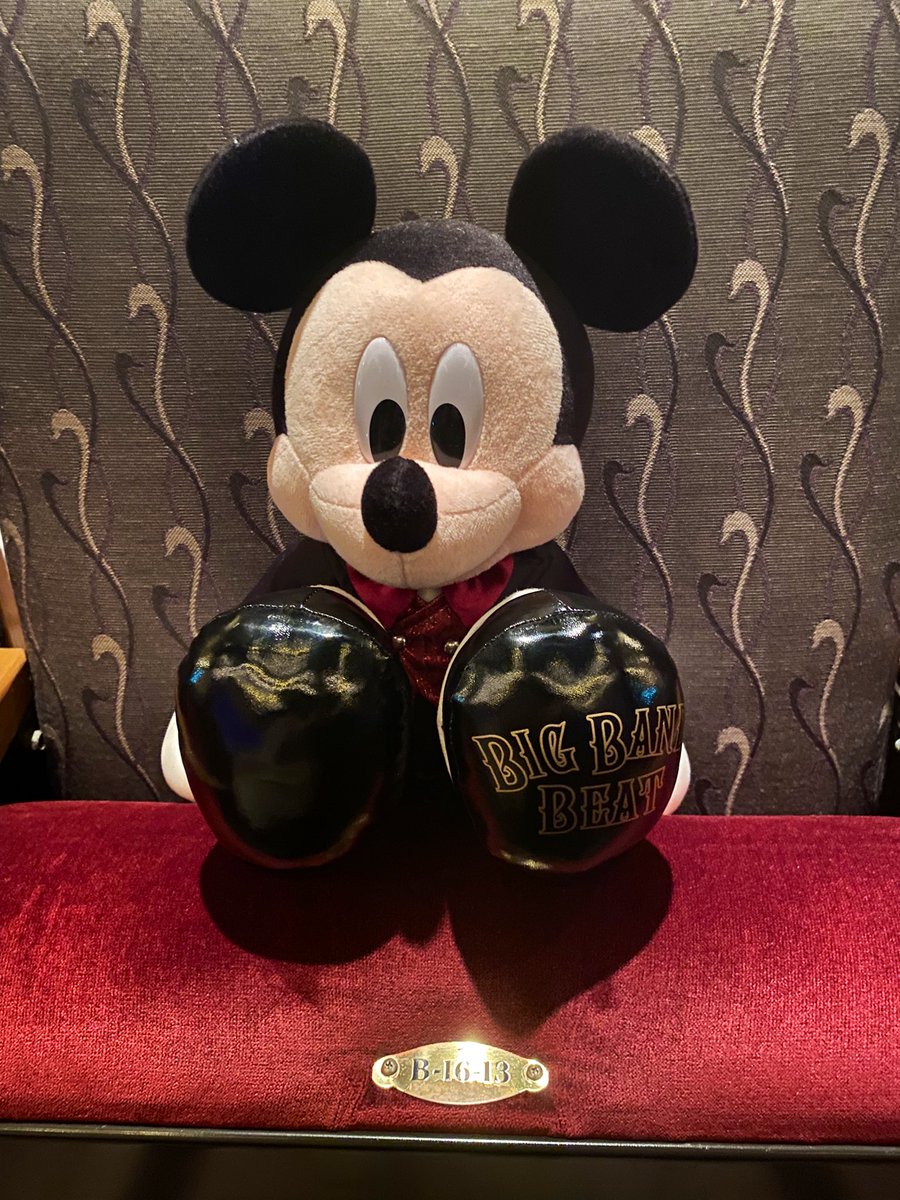 mona_mik's tweet photo. 5年ぶりに呟きます。
BBBが終わりましたね。
ツイ途切れる前、最後のツイはBBBのステージに上がれるバケパにどきどきしている内容でした。
それからなかなか浮上できない日々が続きましたが、先日友達が誘ってくれたお陰で見納めができました。本当にありがとう。
すごく楽しかった。ありがとうBBB。 https://t.co/YQ2CaO7BOe