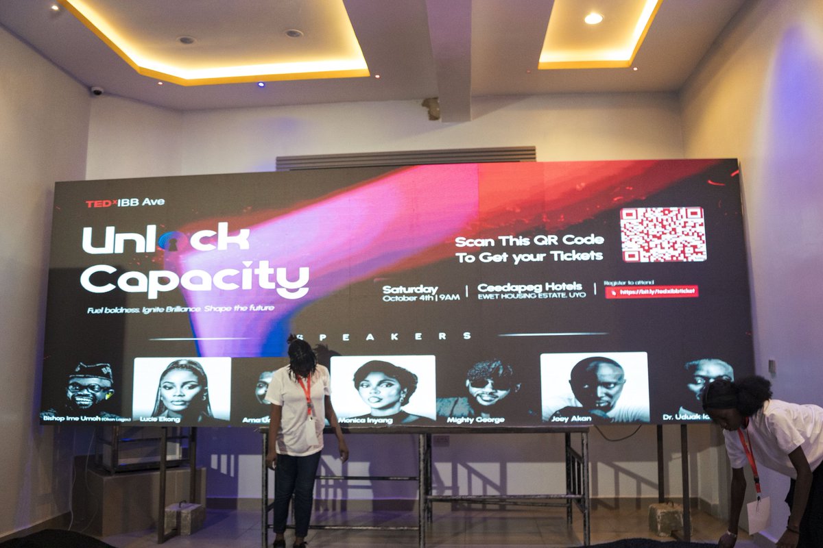 TEDxIBB's tweet photo. Final setup is complete!
We are READY for TEDxIBB Ave!
The stage is set and it's happening now.
It's time to Unlock Capacity!
#TEDxIBBAve #DDay #Today #UnlockCapacity #Uyo #TedxIBB https://t.co/QNvIdoc4FV