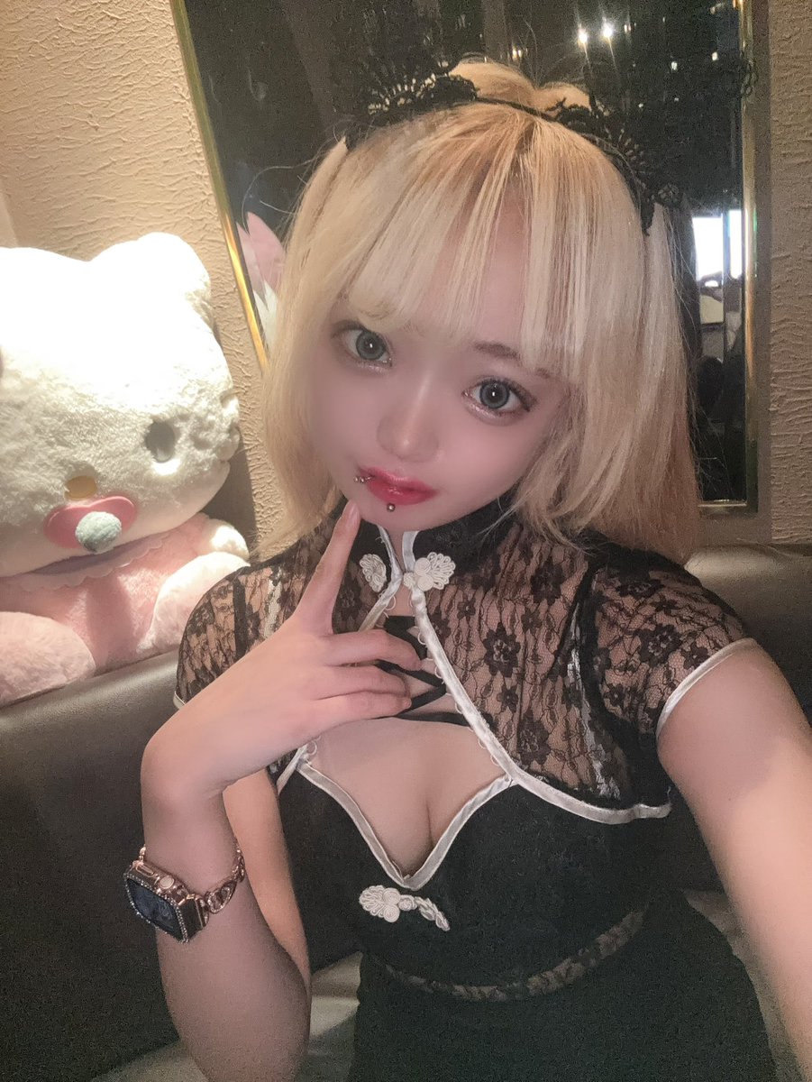 酒鬱(笑)のんで笑い飛ばしたい😸