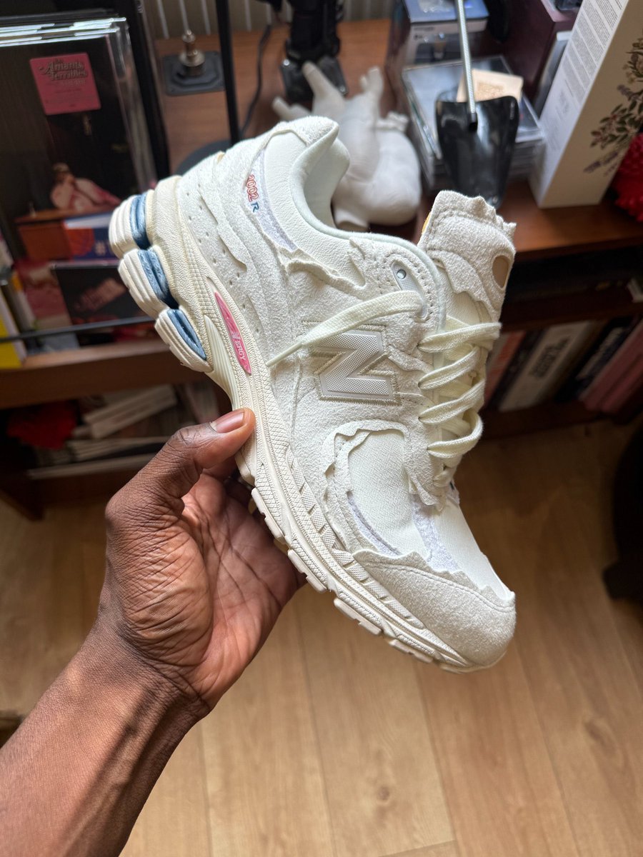 CaminoTV's tweet photo. Y'a full promo chez SVD ça va coffrer sa paire pour l'automne (ça s'applique direct au panier) 

https://t.co/fWvWO90SRO https://t.co/GwnIgt6gC9