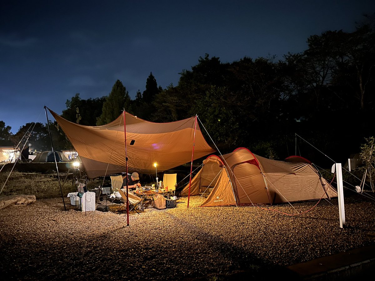 dasssan's tweet photo. 最高の夜🔥🏕 https://t.co/OtYEZZe0F8