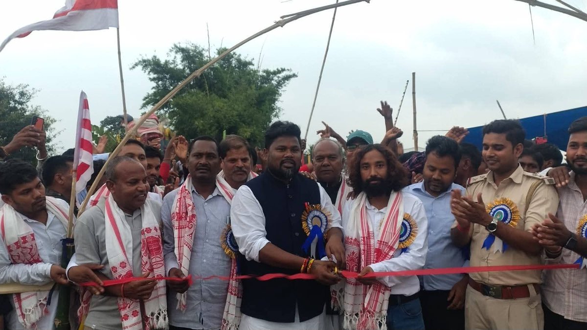 Devendra Nath Mahto (@devendranathma9) on Twitter photo पारंपरिक प्राचीन एतिहासिक गुतरु जतरा मेला बुढ़मू को सरकार पाठ्यक्रम में शामिल करते हुए "राजकीय मेला" घोषित करें .. <a href="/HemantSorenJMM/">Hemant Soren</a> <a href="/JharkhandCMO/">Office of Chief Minister, Jharkhand</a> पारंपरिक प्राचीन एतिहासिक गुतरु जतरा मेला बुढ़मू को सरकार पाठ्यक्रम में शामिल करते हुए "राजकीय मेला" घोषित करें .. <a href="/HemantSorenJMM/">Hemant Soren</a> <a href="/JharkhandCMO/">Office of Chief Minister, Jharkhand</a>