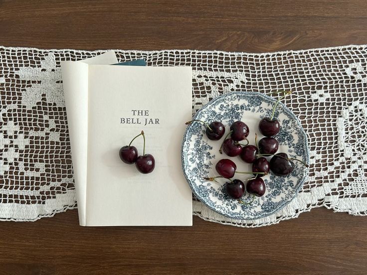 hey there! i’m feeling a bit shy posing like this, but i hope you like the vibe. the soft light and my fave jeans make me smile, do you have a favorite outfit too? let’s chat about it!