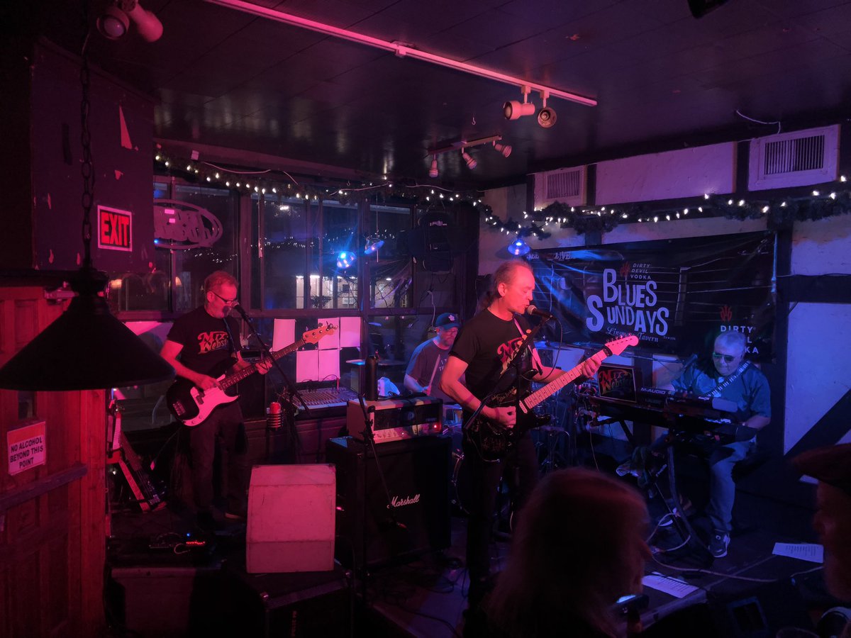 torontorox tweet media