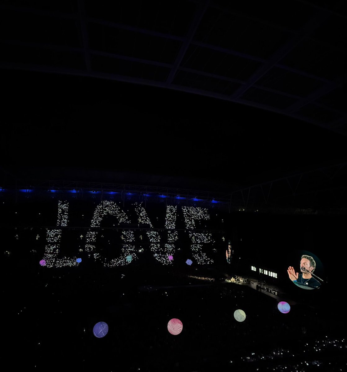 رِهاف tweet media