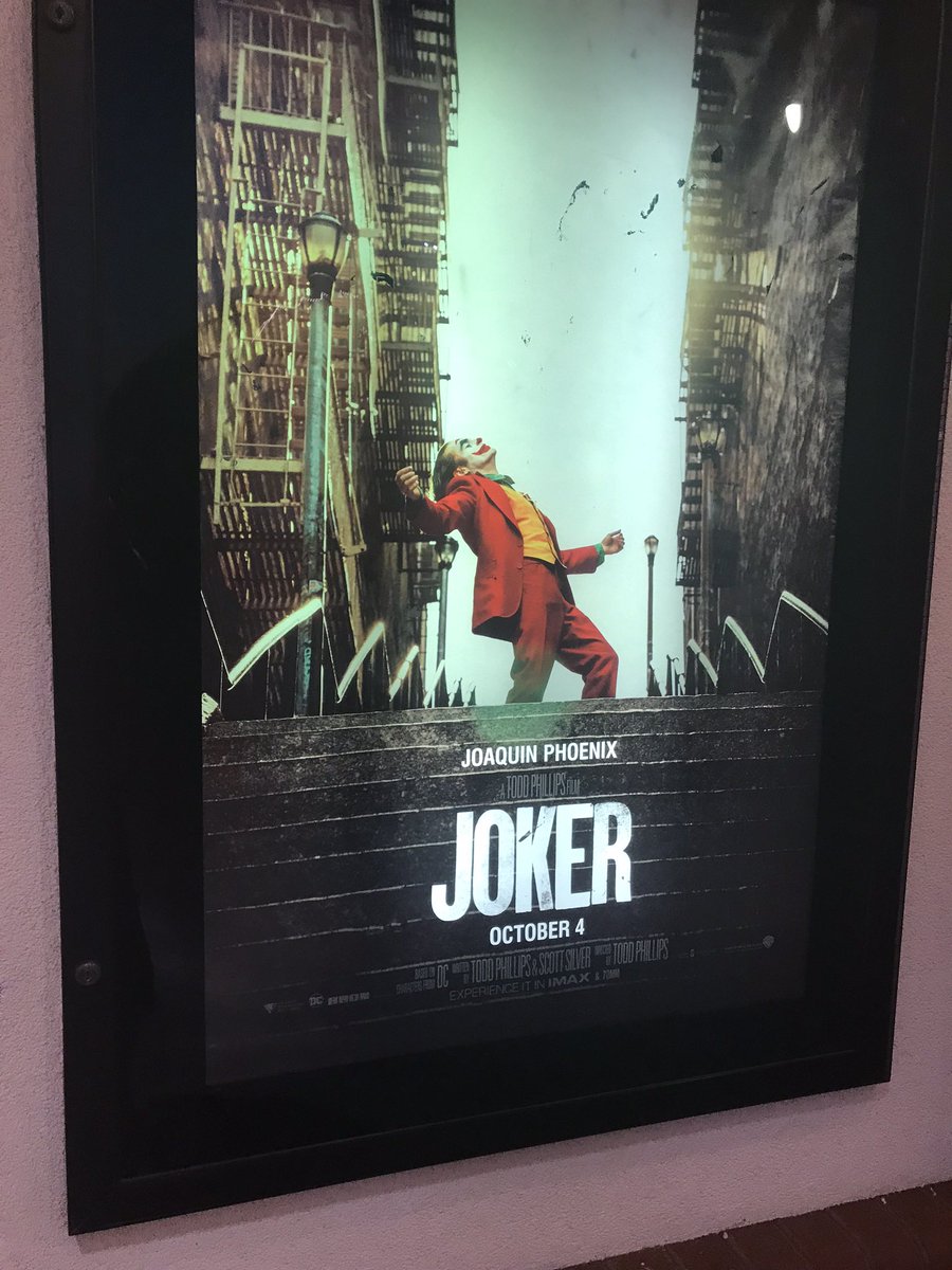 ryangotthasauce's tweet photo. Happy birthday to us. #Joker #JokerFolieàDeux https://t.co/dFVxORl9x6