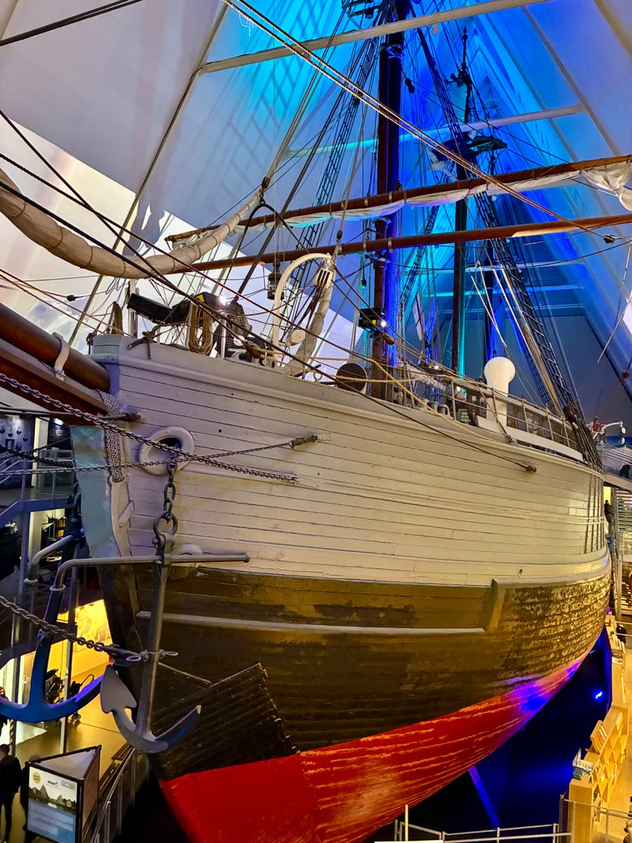 abbiegarrington's tweet image. Flew from Edinburgh to Oslo to see Mr #BillyStrings &amp;amp; the lads in a great wee venue on his birthday (&amp;amp; see The Actual Fram, &amp;amp; boat about, &amp;amp; eat the best falafel of my life &amp;amp;…). Norway, you are always magnificent. ❤️🇳🇴