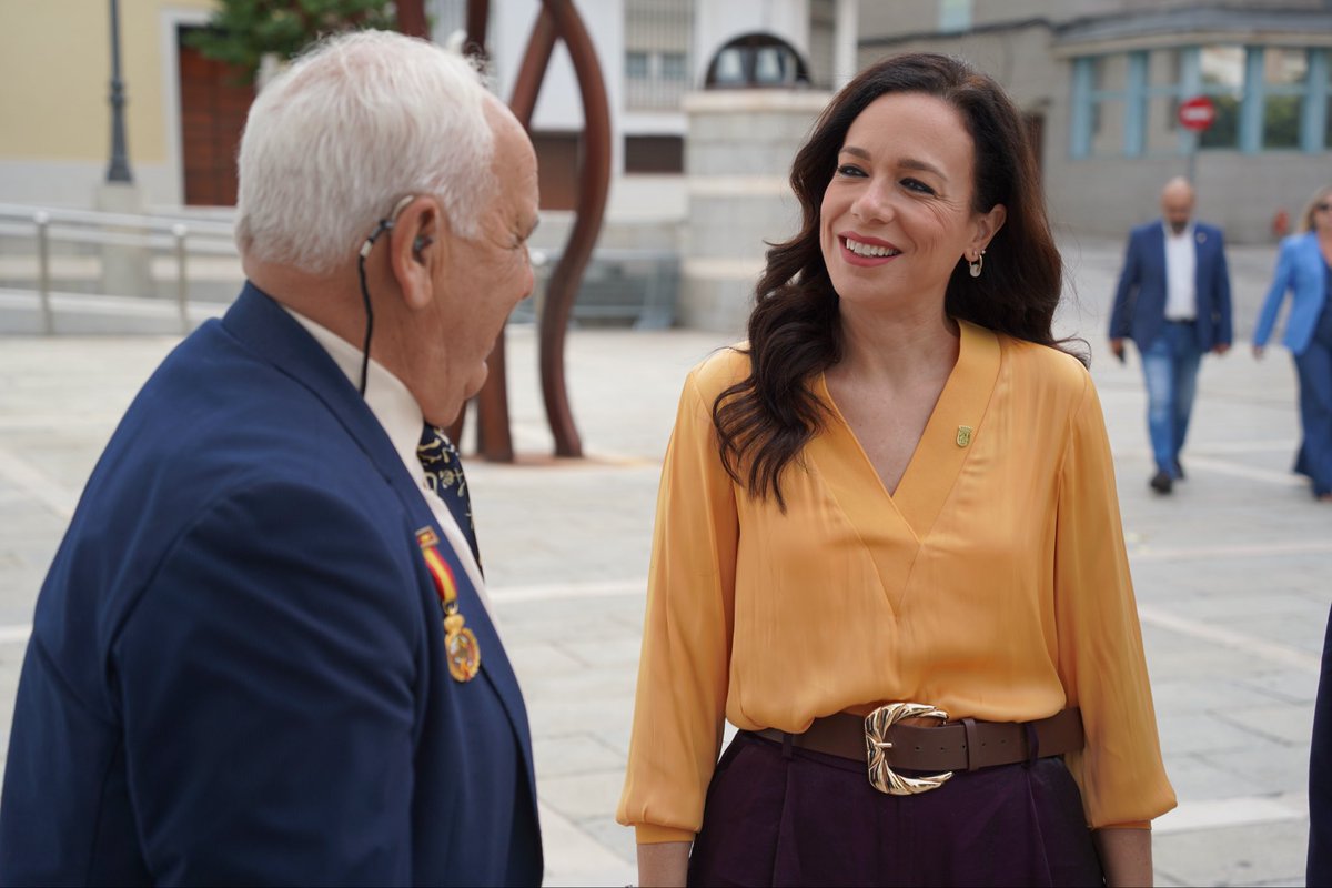 ❤️ Gracias al esfuerzo de los donantes de sangre, hermandades, voluntarios y profesionales del banco. Sois una pieza indispensable para la salud de todos los extremeños.

🩸 Hoy hemos celebrado el XXVII Día Regional del Donante de Sangre en la <a href="/Asamblea_Ex/">Asamblea Extremadura</a> , un homenaje a quienes