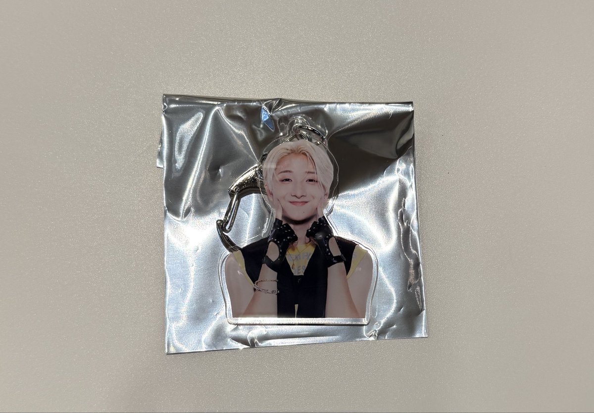 EBiDAN運動会 スポーツマンヒップ グッズ アクキー 交換

【譲】 BUDDiiS FUMIYA

【求】 超特急 ハル

10/13 or 郵送にて交換希望です。
お心当たりある方いらっしゃいましたら、お気軽にご連絡下さい。