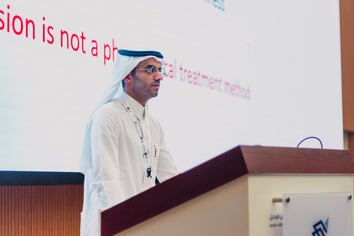 Spine_iau's tweet photo. 🦴🔍 Dr. Sultan Alsalmi delivers two insightful lectures on Vertebral Body Tethering (VBT) and Anterior Scoliosis Correction (ASC), focusing on motion-preserving, growth-modulating techniques for managing spinal deformities. Essential updates for spine and scoliosis surgeons. https://t.co/G2yWBaBmxK