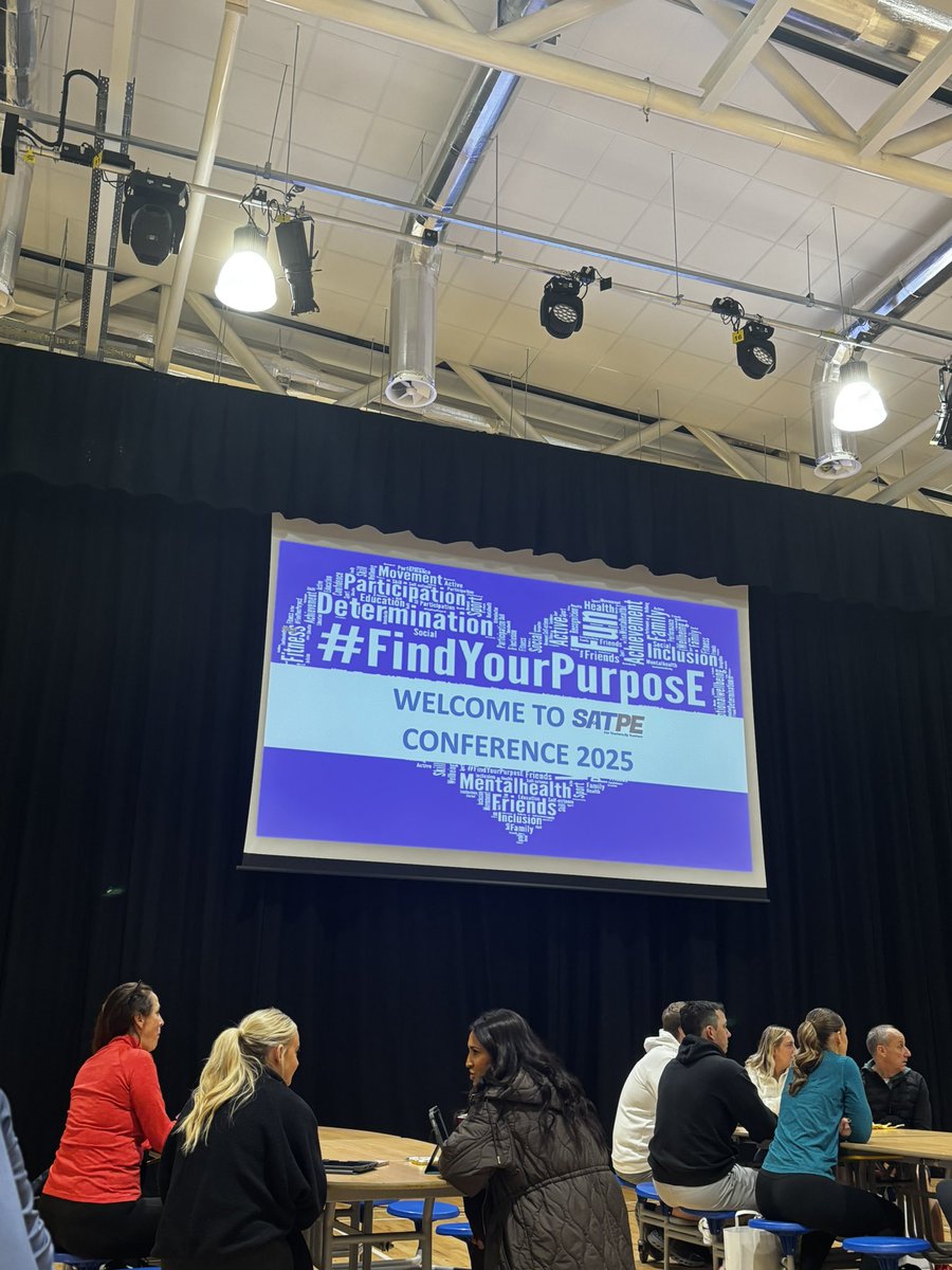 Mrs Main tweet media