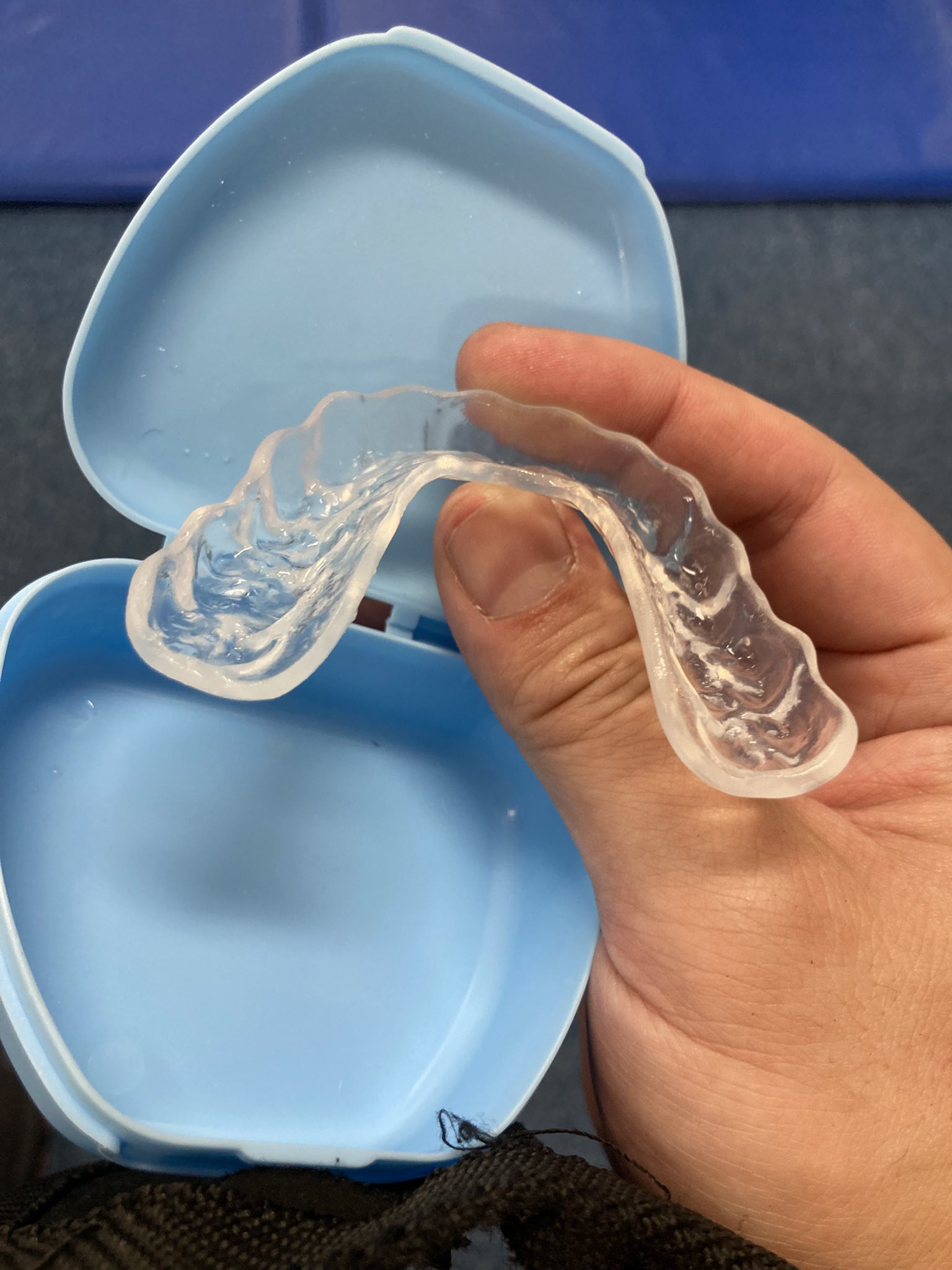 マウスピース♪ 419Ud1y608L._UF350,350_QL50_.jpg