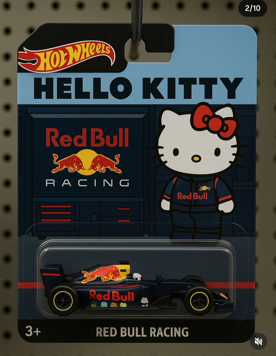 えっまってホットウィールのハローキティF1チームコラボ可愛すぎる