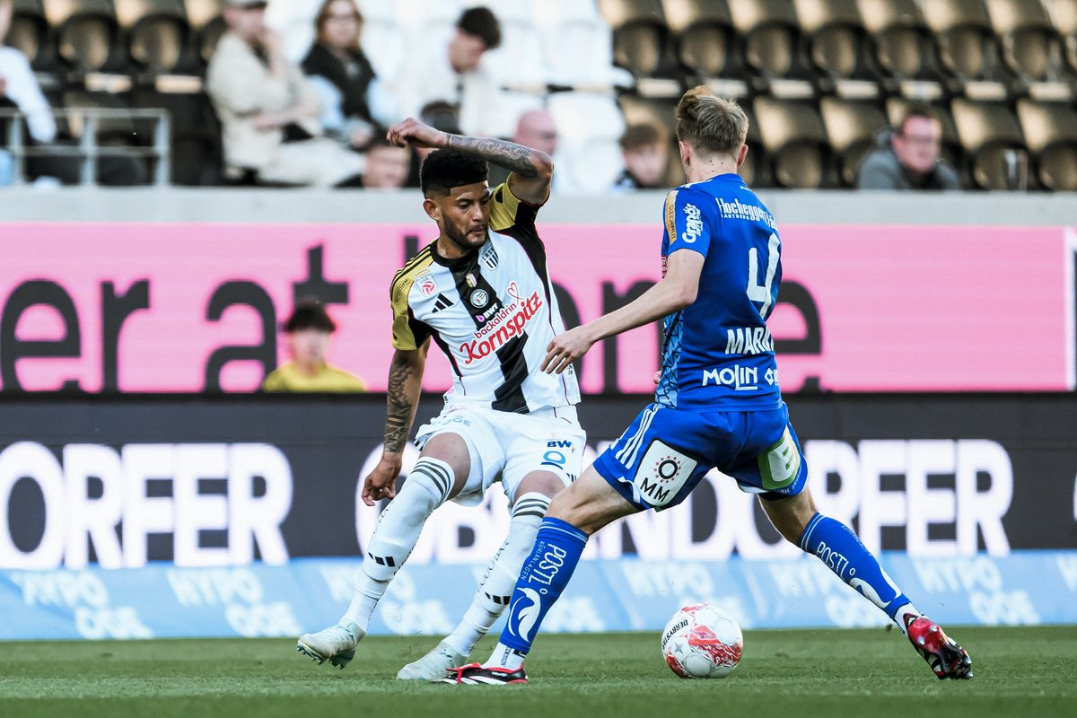 LASK_Official's tweet photo. Im Heimspiel 🆚 @tsv_hartberg um wichtige Punkte ⚽️
📰 Vorschau: https://t.co/vYsRTZH9r6
🎫 Tickets: https://t.co/JsuKUfLq3v #ASKHTB https://t.co/3qaMosqd24