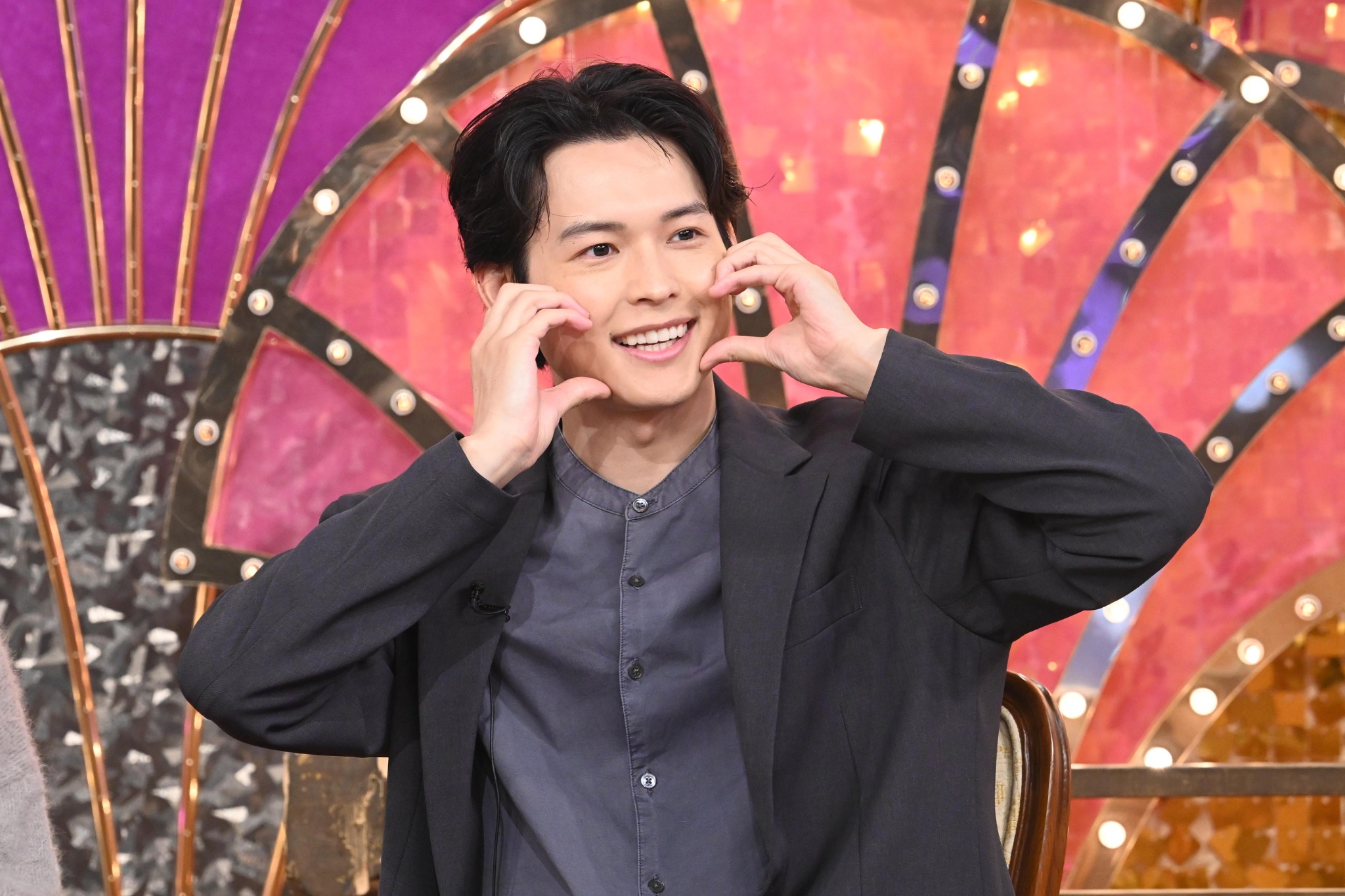 SixTONES - 【5/24まで】gonページ Golden SixTONES 【公式】 on X: 