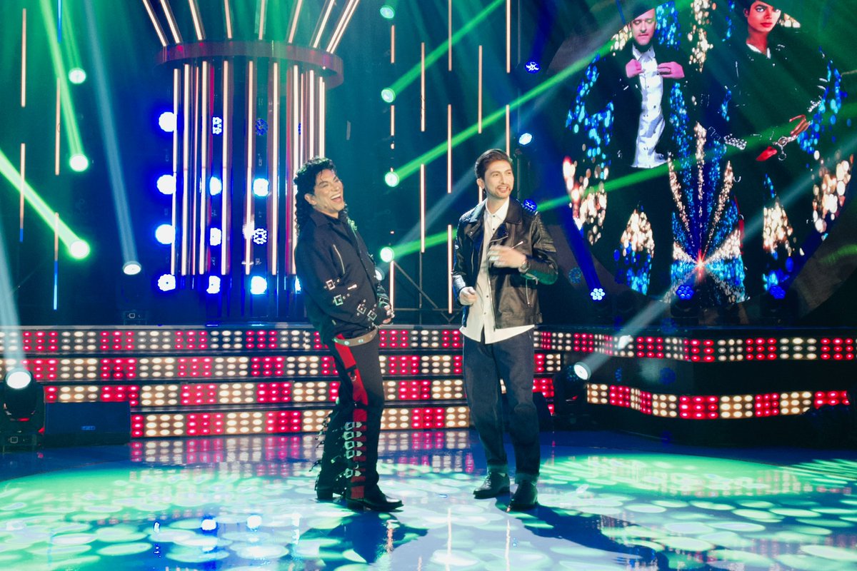 YourFacePH's tweet photo. What a way to make an entrance! 🔥

As we officially welcome our newest hosts, #VhongNavarro and #JhongHilario wowed the stage as Justin Timberlake and Michael Jackson! 

#YFSFisBack #YourFaceSoundsFamiliar #YFSF2025 #ABSCBN https://t.co/CI6IKgvfzZ