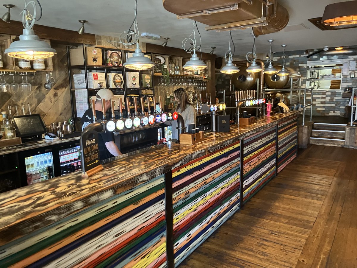 VinLK3's tweet image. Get me in there!  Bath Cider House 😍#lksawaydays #cider