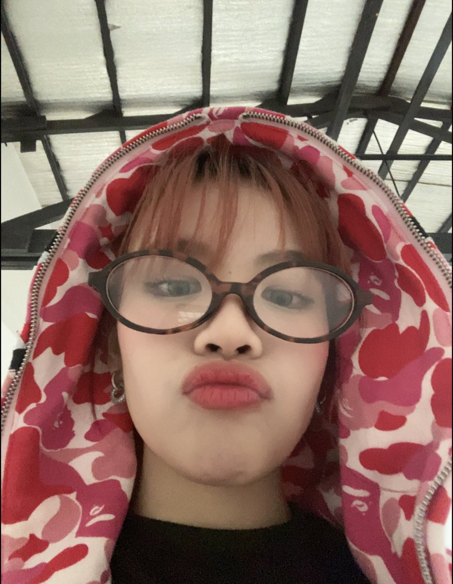 dindinnnnnn_028's tweet photo. pout π
VVINKIES SELCA DAY
#VVINK #VVSD
#VVINKIESSelcaDay https://t.co/T9zJxvYIPu