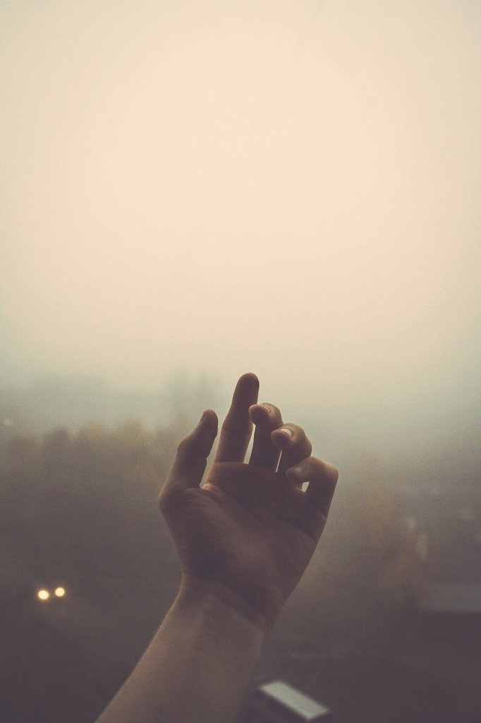 Shybeee6's tweet image. ممکن ھے ایسا وقت ھو, ترتیبِ وقت میں 
دستک کو تیرا ہاتھ بڑھے ,میرا در نا ھو ..!
#قومی_زبان