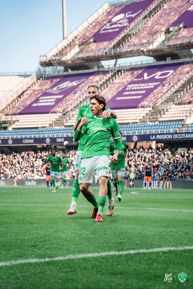 LaMiseAuVert_'s tweet image. 🔙📸 Le dernier #MHSCASSE.

Un Lucas Stassin en grande forme, coupé dans son élan juste après la mi-temps.

Les Verts s&apos;étaient finalement imposés à dix contre onze (0-2) grâce à un doublé du buteur belge.