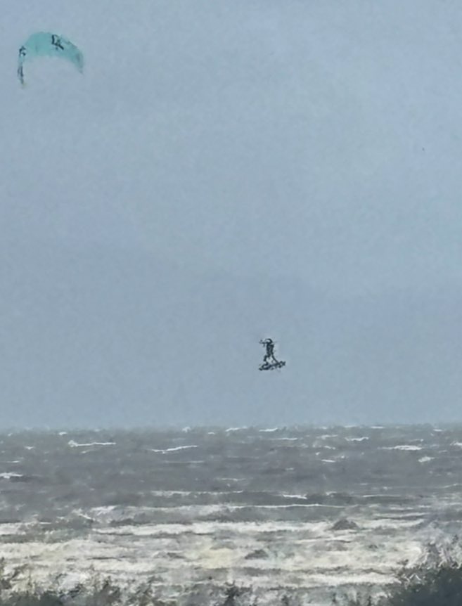 Sitting on my sofa getting the fear about how high these crazy kite surfers are jumping 😱