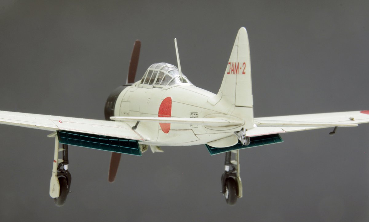 finemolds_news's tweet photo. 【新製品】2026年4月発売予定
1/72 帝国海軍 十二試艦上戦闘機

当社サイト内に製品ページをUPしました！
https://t.co/NlgEoXNOhc

零戦の試作機で、2枚プロペラ零戦というのが、個人的に大好きなポイントです！
プロペラだけでなく、エンジン＆カウル、胴体等々、量産型の零戦とは異なる姿を再現！ https://t.co/COMtKKbXGS