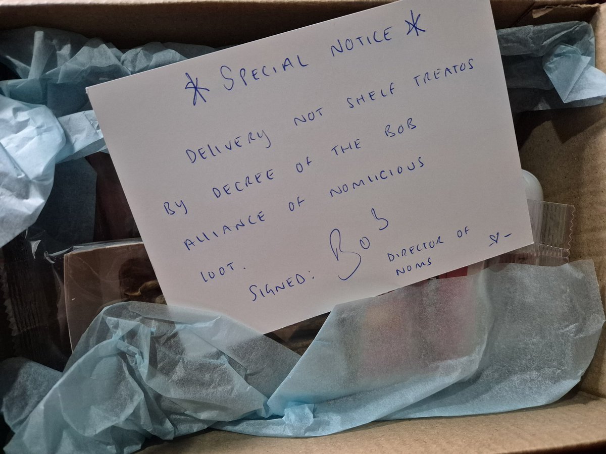 SockDog, Dogue CoverDog tweet media