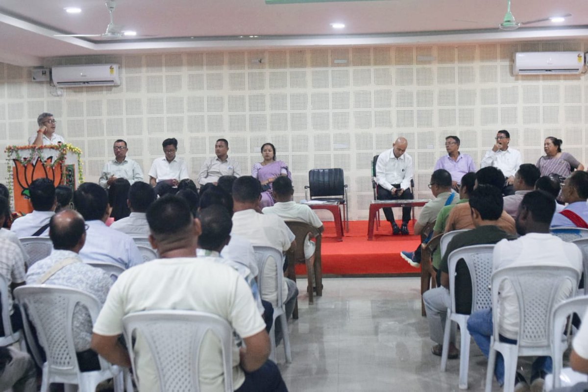 LongsingTo37299's tweet photo. Attended a meeting at Atal Bihari Vajpayee Bhawan, BJP East Karbi Anglong District. Committee Office regarding the launching of Orunudoi 3.0 on 7th October 2025 by Hon'ble Chief Minister Dr Himanta Biswa Sarma which will be relayed throughout the State of Assam.

Along with Hon'ble Chairman of Karbi Anglong Autonomous Council Sjt Raju Tisso, Hon'ble EMs Sjt Madhuram Lekthe, Smt Tiluttoma Hasnu, Smt Kache Rongpipi, Sjt Bilimohan Khaklary, MAC Sjt Krishna Bhattarai and other Karyakartas.

@DilipSaikia4Bjp 
@TuliramRonghang
@BJP4Assam