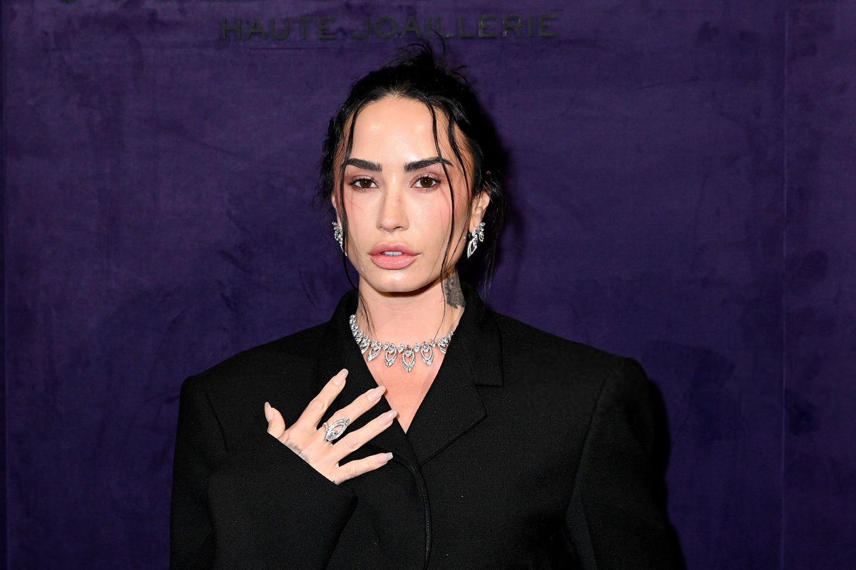 Demi Lovato au défilé Messika à la Paris Fashion Week - 3 oct. 2025