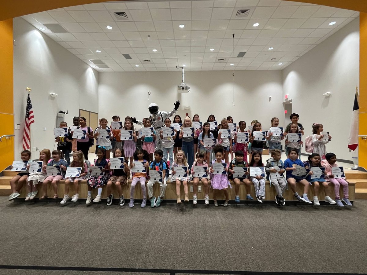 Today at Friday Blast Off assembly, we recognized our September <a href="/CarolNorthES/">North Elementary School</a> #Navigators of the Month! Students were selected by their teachers &amp; peers for consistently demonstrating the ETHICAL PRINCIPLE RESPECT FOR OTHERS. We are so proud! Together #WeCAN 🚀💙❤️ <a href="/LeanderISD/">Leander ISD</a>