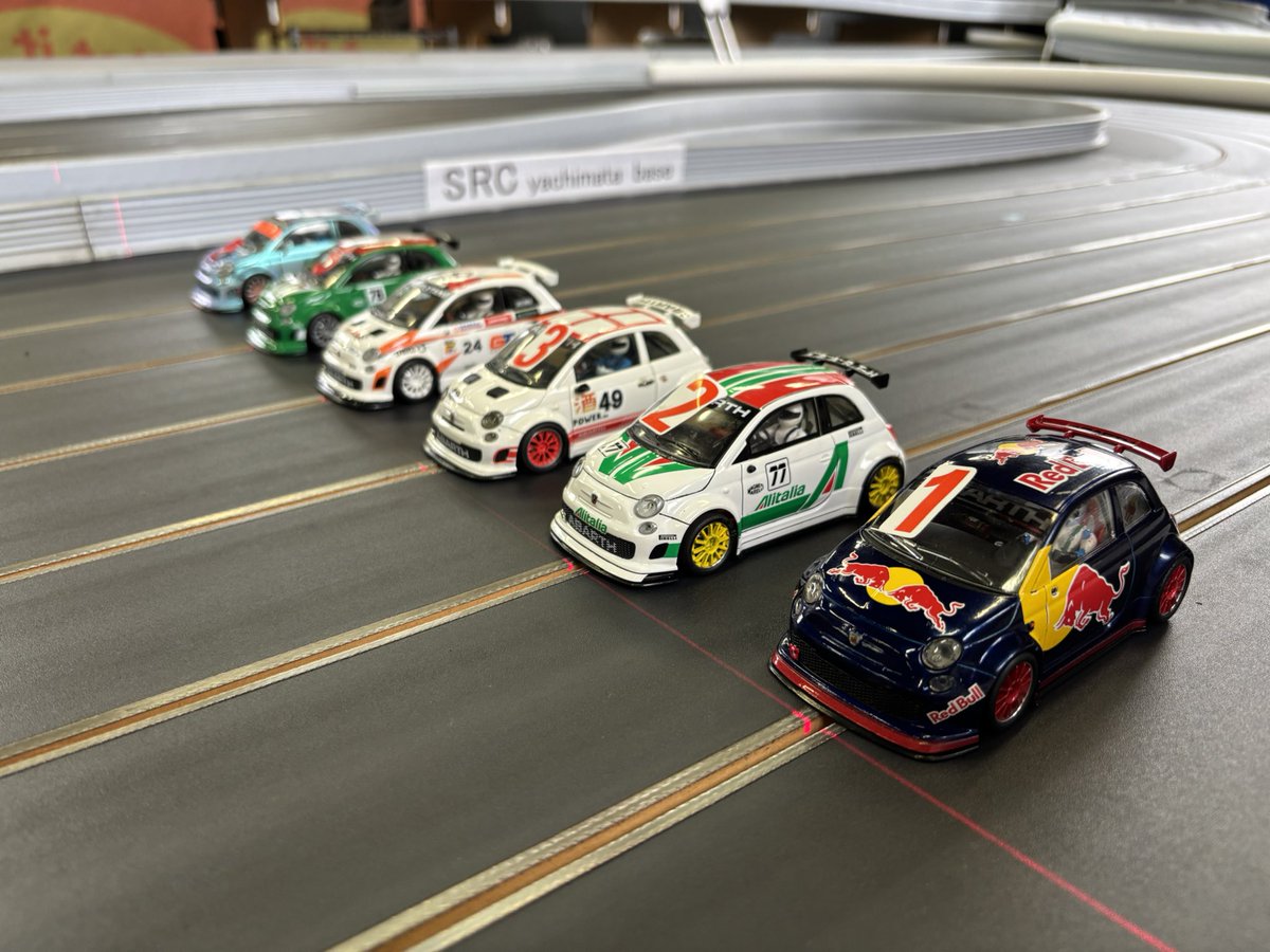 WhiteBRZ_7o7's tweet photo. NASCAR デッドタイム Rd.3 → P2
NSR ABARTH 500 One make Rd.3 → P2

NASCARは最終戦前にチャピオン決めました〜多分😀

#slotcar #スロットカー https://t.co/zCTNZVbCpx