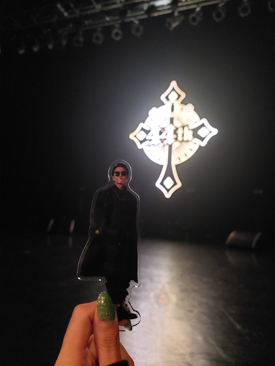 VOCALOID_rupopo's tweet image. 本当におめでとうございます!!🎉🎉

今年もお祝いできてよかったぁ…//♡

幸せな時間でした💞♡
MV撮影も最高に楽しかった😳😳
TOURが益々楽しみです🤍

これからも飛躍に期待してます✨

#TOC生誕祭2025