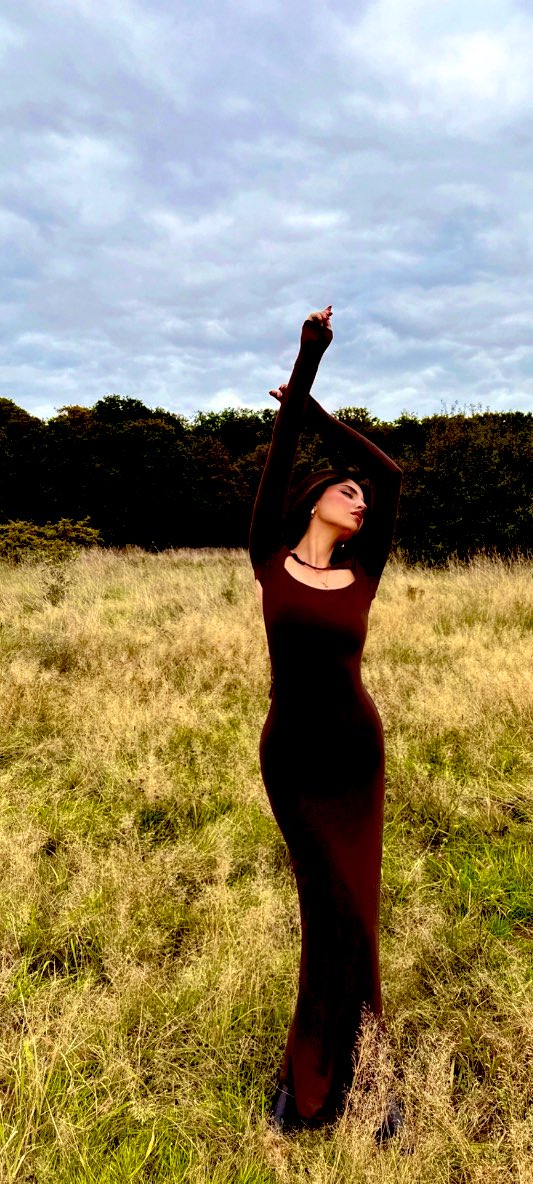 He didn’t know what he meant about the seasons~
I knew what was thought about color &amp; scent,
Oh Autumn Rush me, November awaits you
🍂♥️🍂