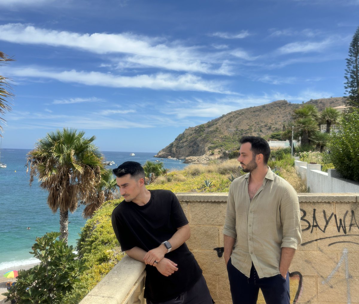 DeniCodes's tweet photo. Refuse to work the weekends instead of exploring by the world ep2 with  @Mansourabv https://t.co/yxtVowwHaF